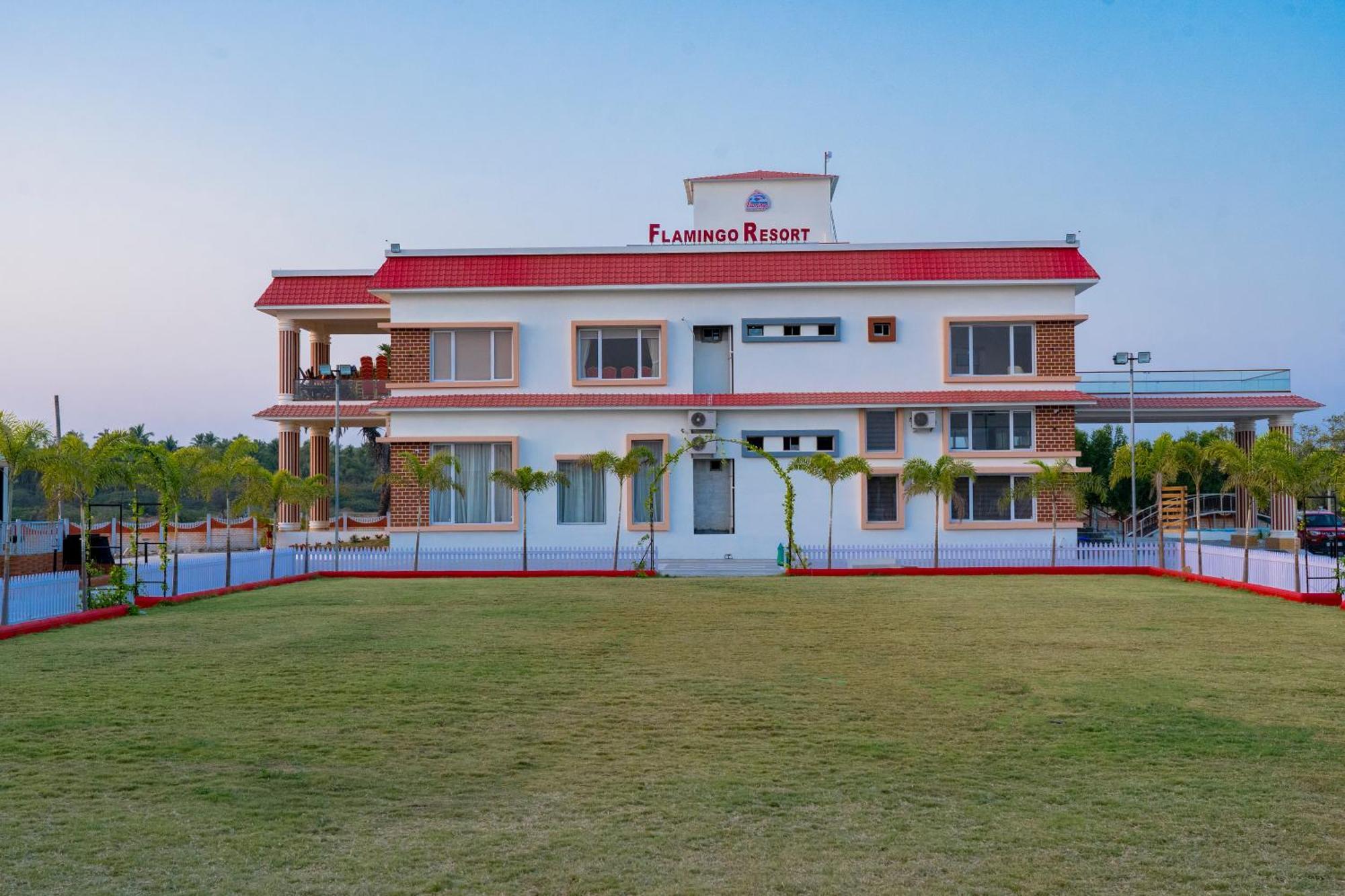 Flamingo Club And Resort Una 3 Km Away From Diu Check Post Esterno foto