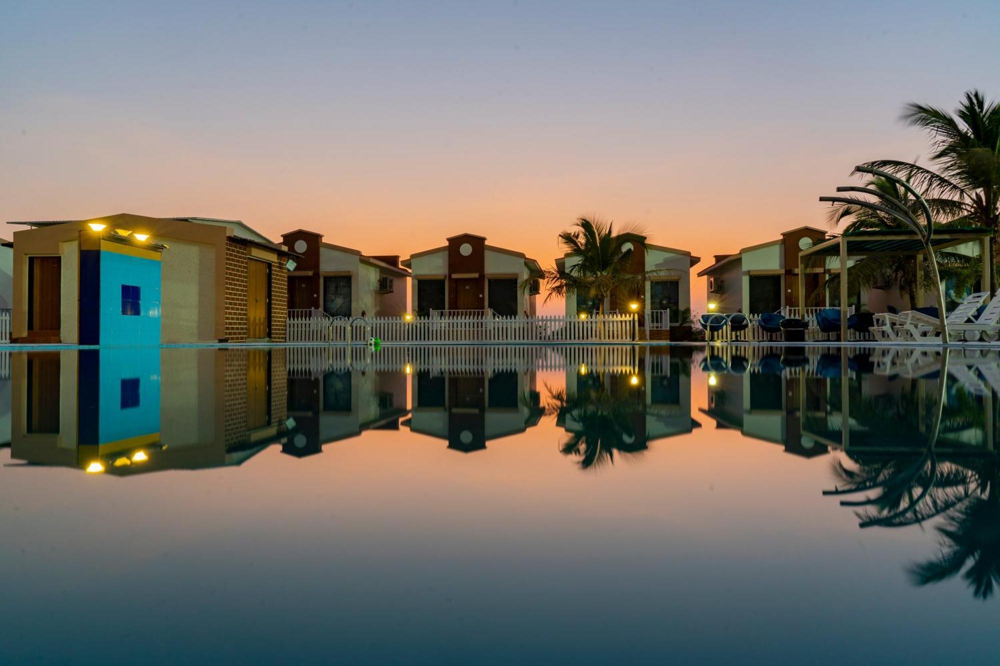 Flamingo Club And Resort Una 3 Km Away From Diu Check Post Esterno foto