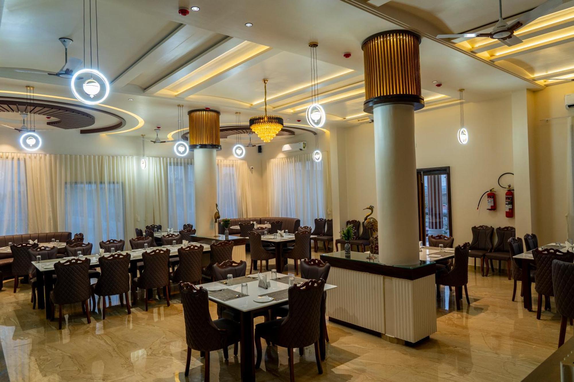 Flamingo Club And Resort Una 3 Km Away From Diu Check Post Esterno foto