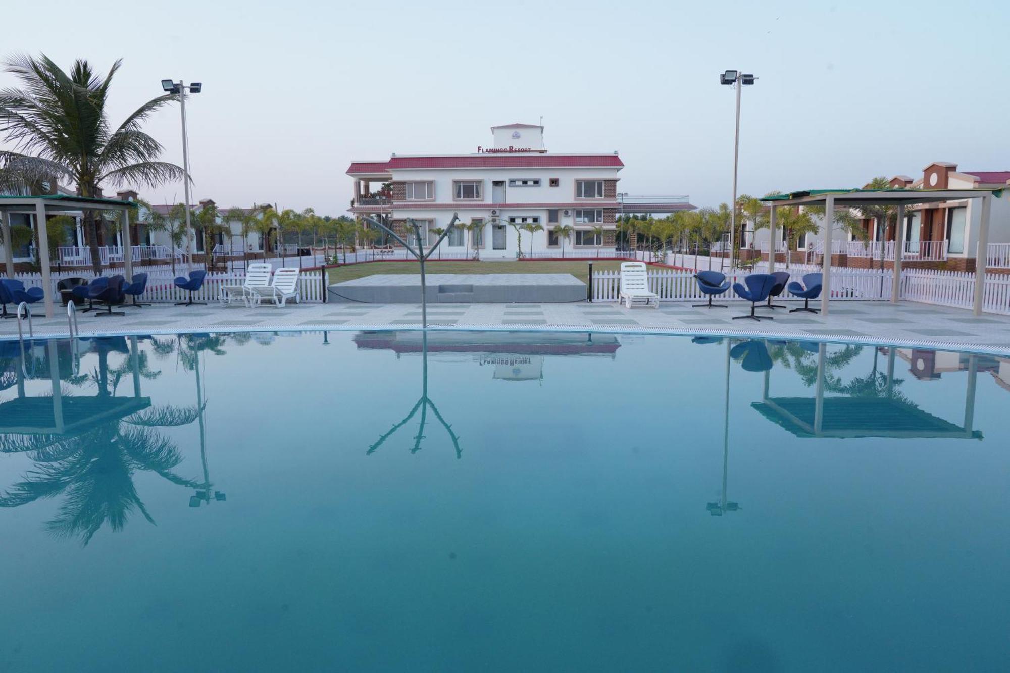 Flamingo Club And Resort Una 3 Km Away From Diu Check Post Esterno foto