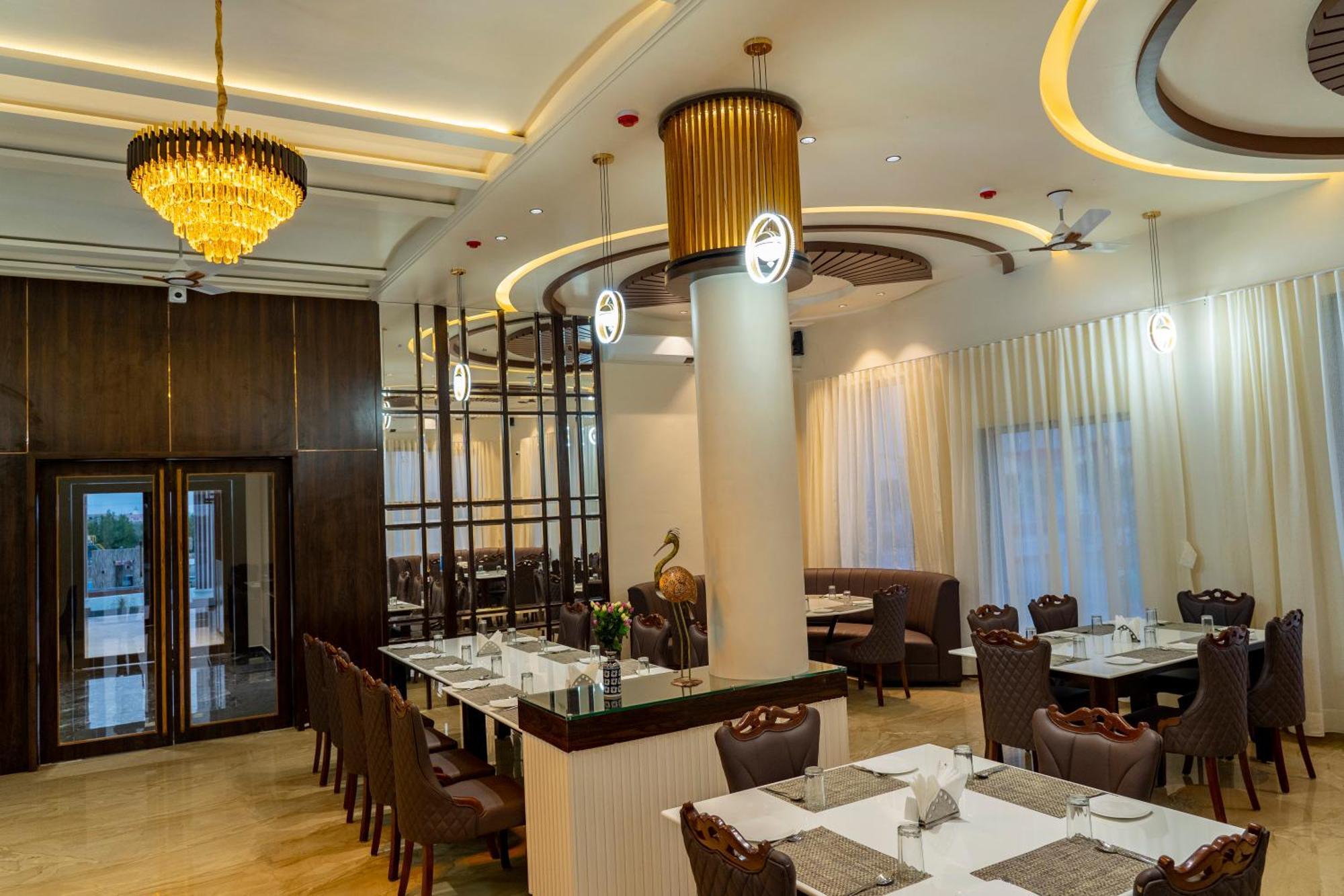 Flamingo Club And Resort Una 3 Km Away From Diu Check Post Esterno foto